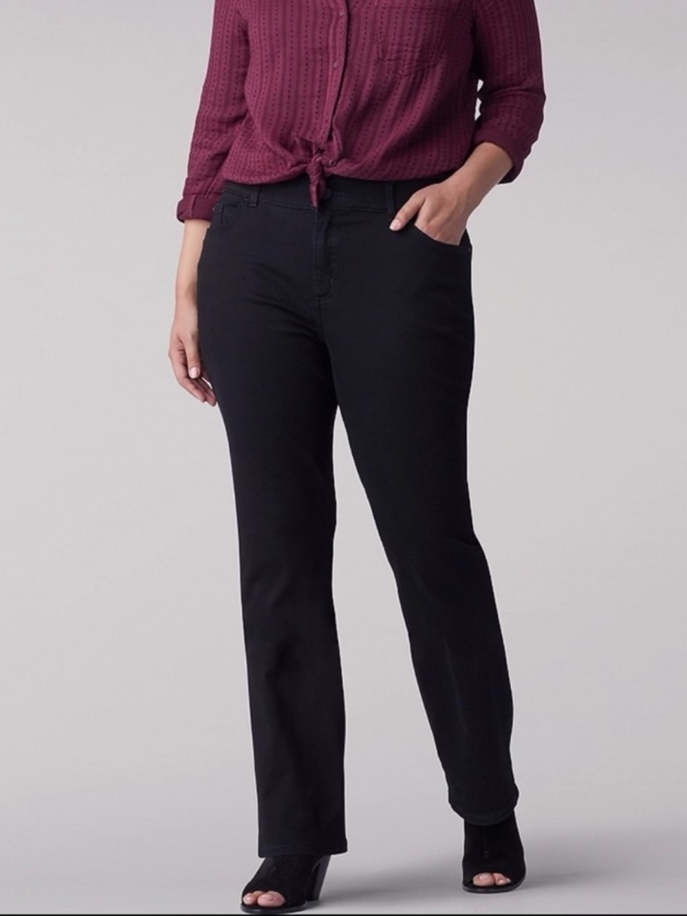 NWOT Lee Mid-Rise Bootcut Jeans